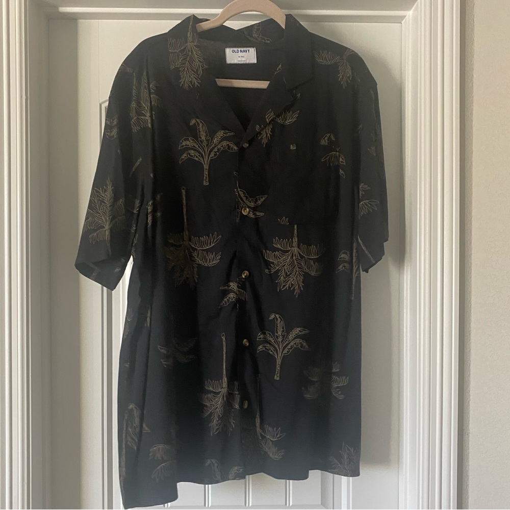 Men’s Button Up